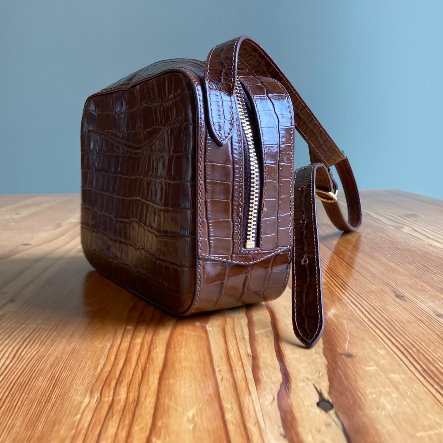 Cuyana Brown Embossed Leather Crossbody Bag Purse 0617RF
