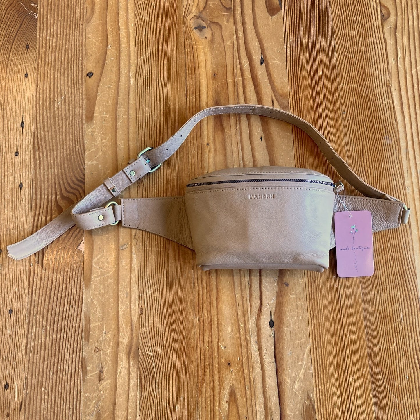 Mandrn $169 Sand Tan Leather Remy Fanny Pack Crossbody Hip Purse 0121LC