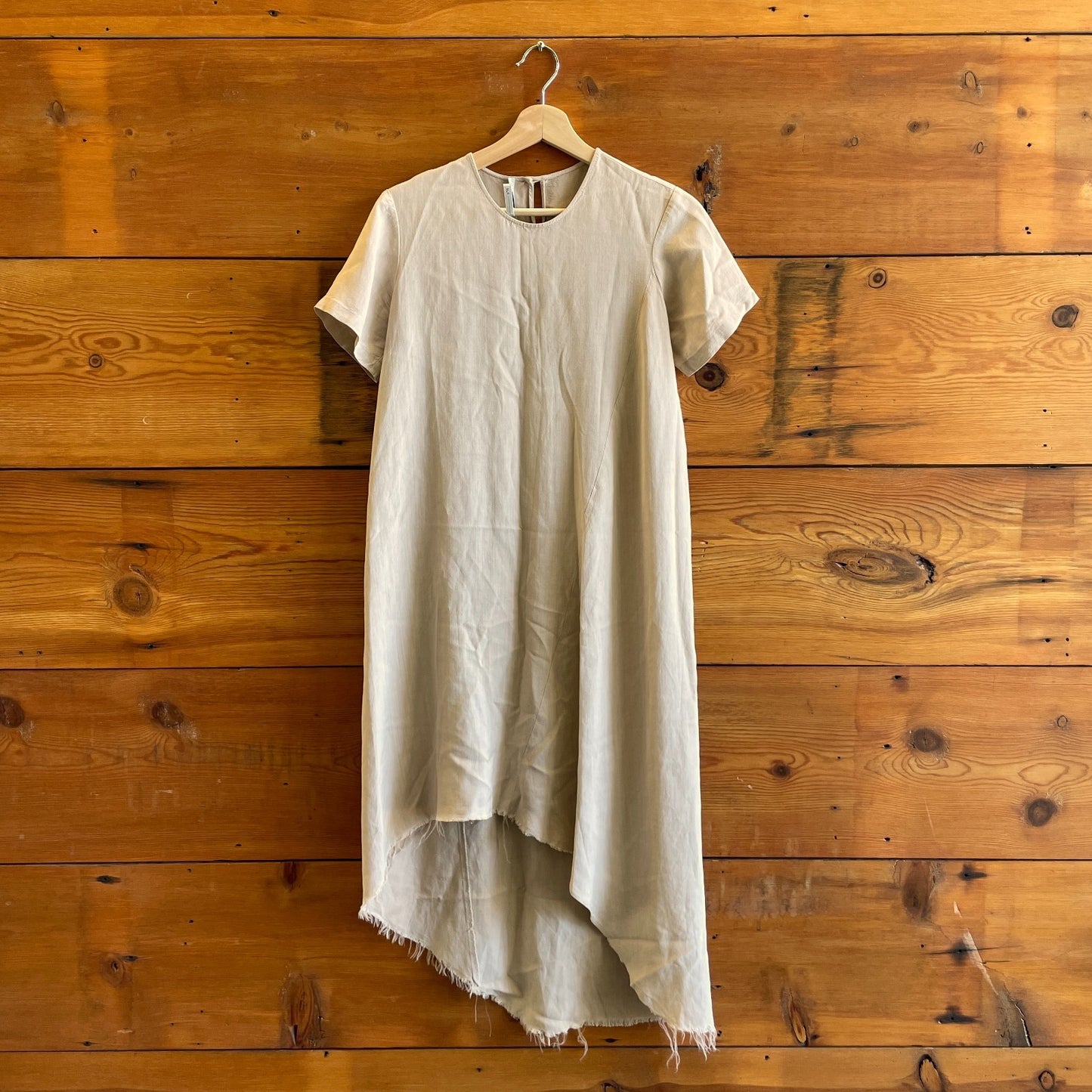 40 / S - Serienumerica Tan Raw Hem Short Sleeve Italian Midi Dress 1202NB