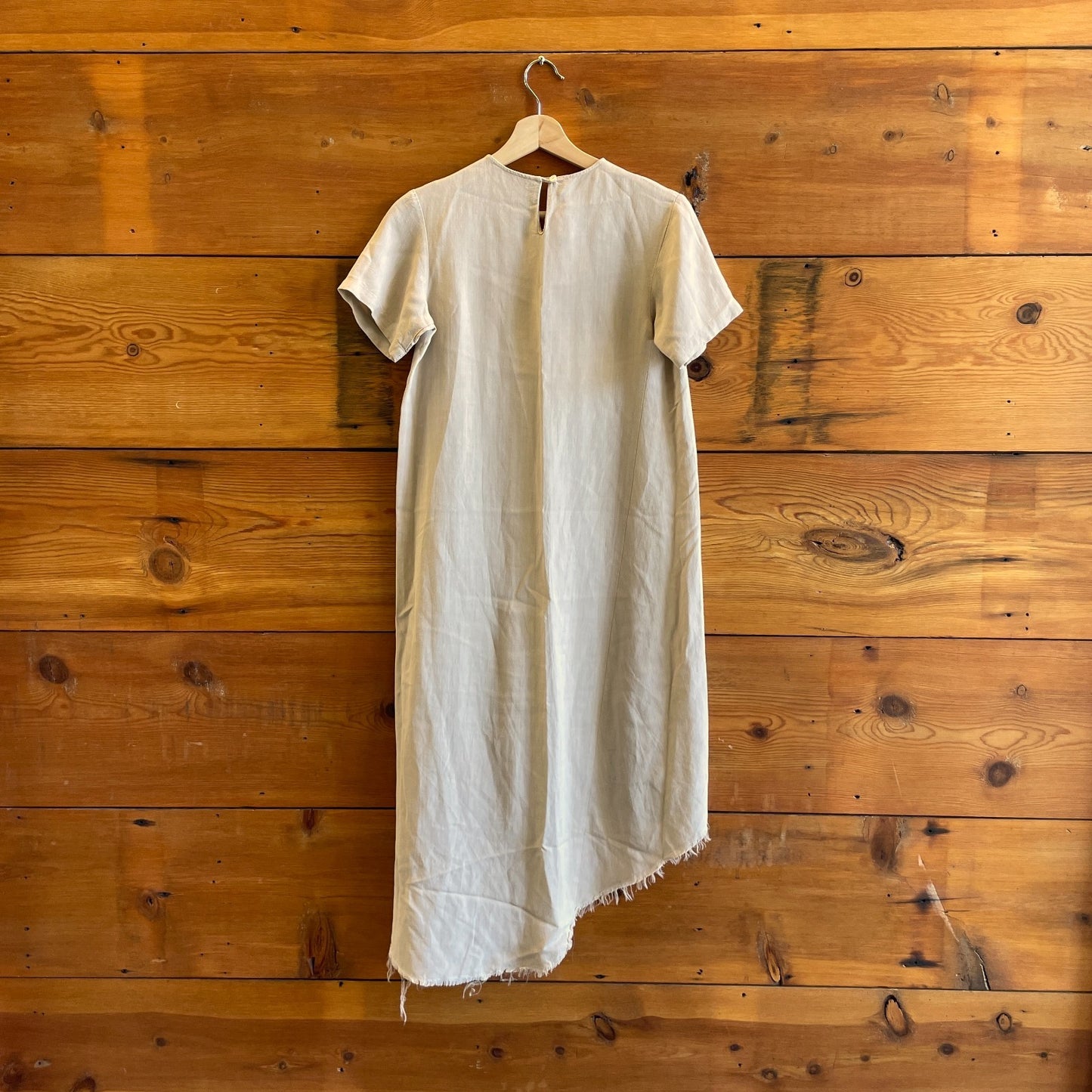 40 / S - Serienumerica Tan Raw Hem Short Sleeve Italian Midi Dress 1202NB