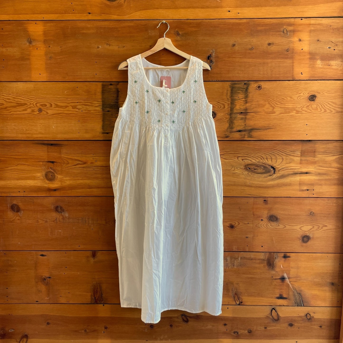 O/S - Salter House White Smocked Embroidered NEW Anise Nightdress 1008JO