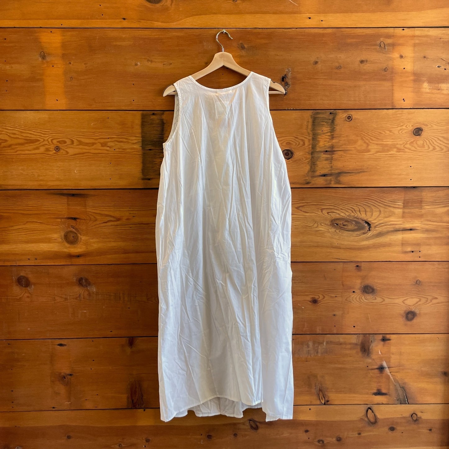 O/S - Salter House White Smocked Embroidered NEW Anise Nightdress 1008JO