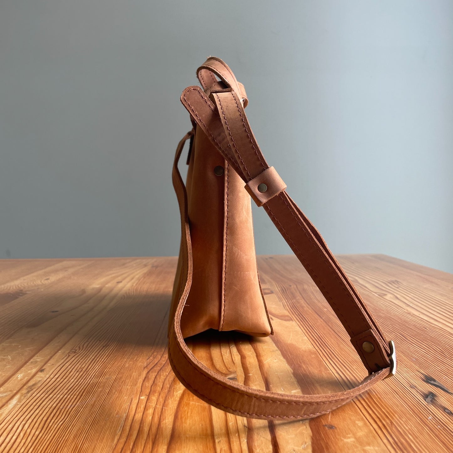 Portland Leather Goods Brown Zip Top Crossbody Double Handle Bag 0701JB