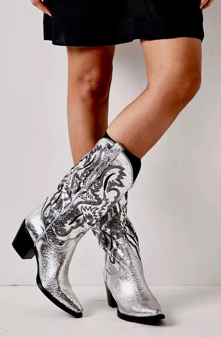 7.5 - Jeffrey Campbell Silver Leather Embroidered Western Dagget Boots 0720QC