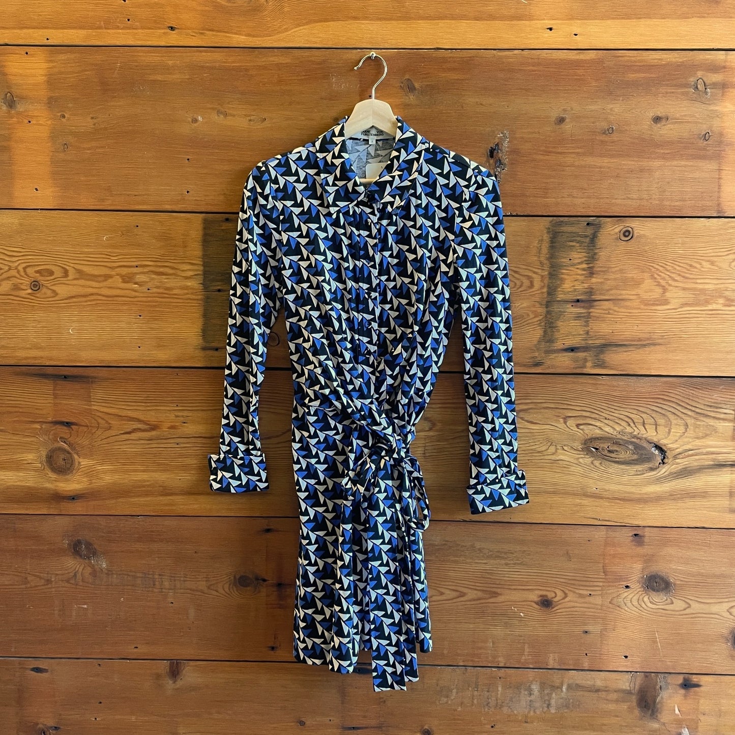 S - Diane von Furstenberg DVF Blue Black Geo Print Julian Silk Wrap Dress 0929JM
