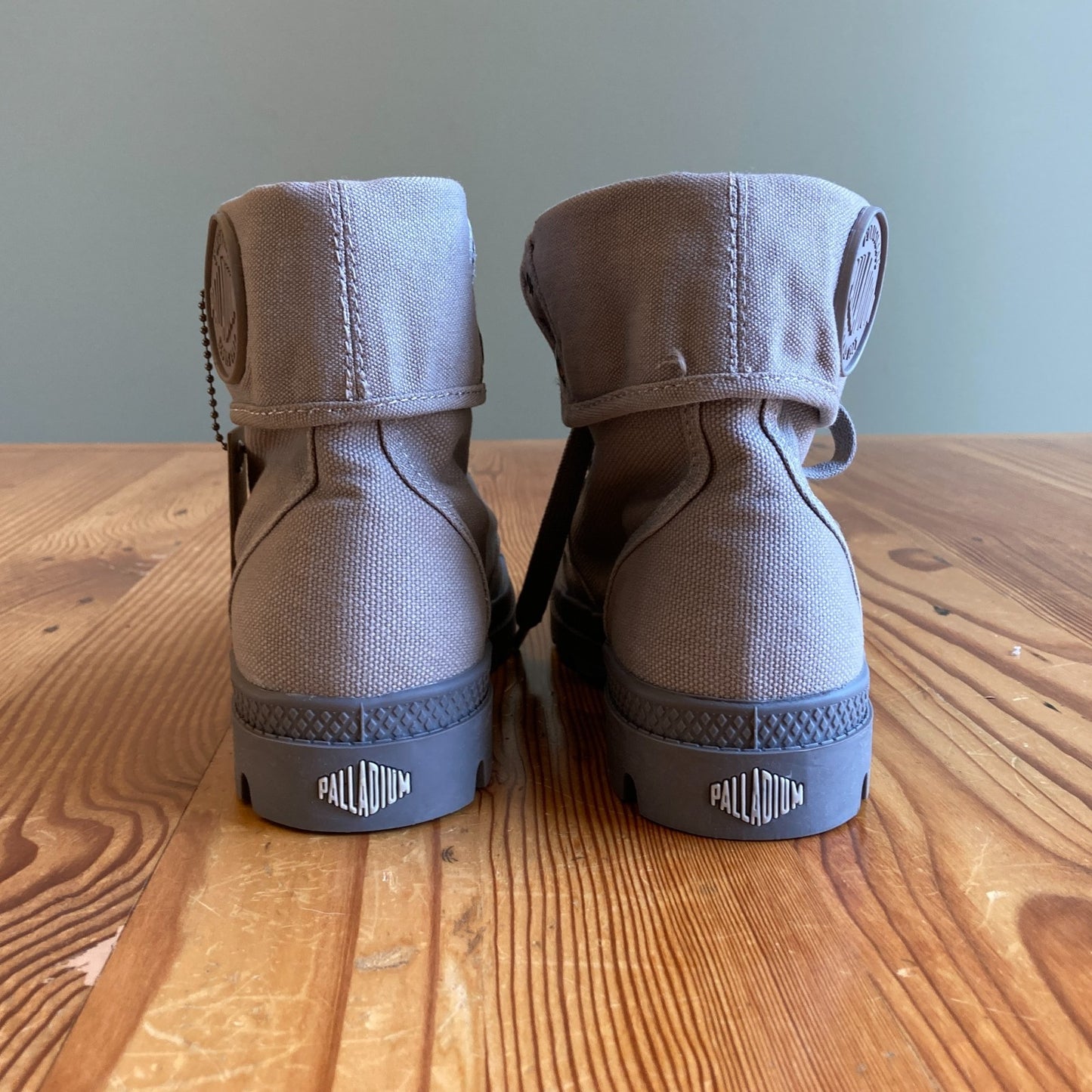 7 - Palladium Gray Fold Over Canvas Womens Boots NEW w/ Box 0817LS