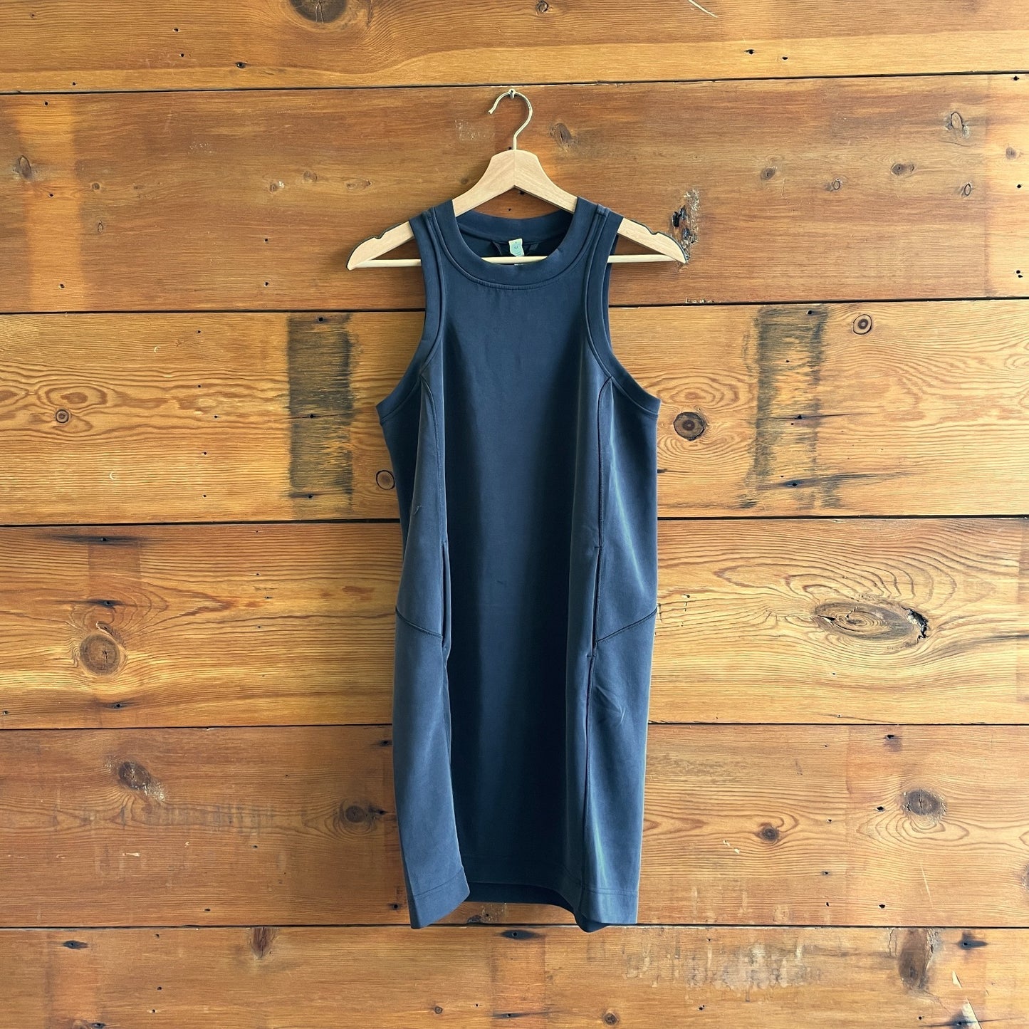 6 - Lululemon $128 Black Softstreme Back in Action Dress NEW 0721DK