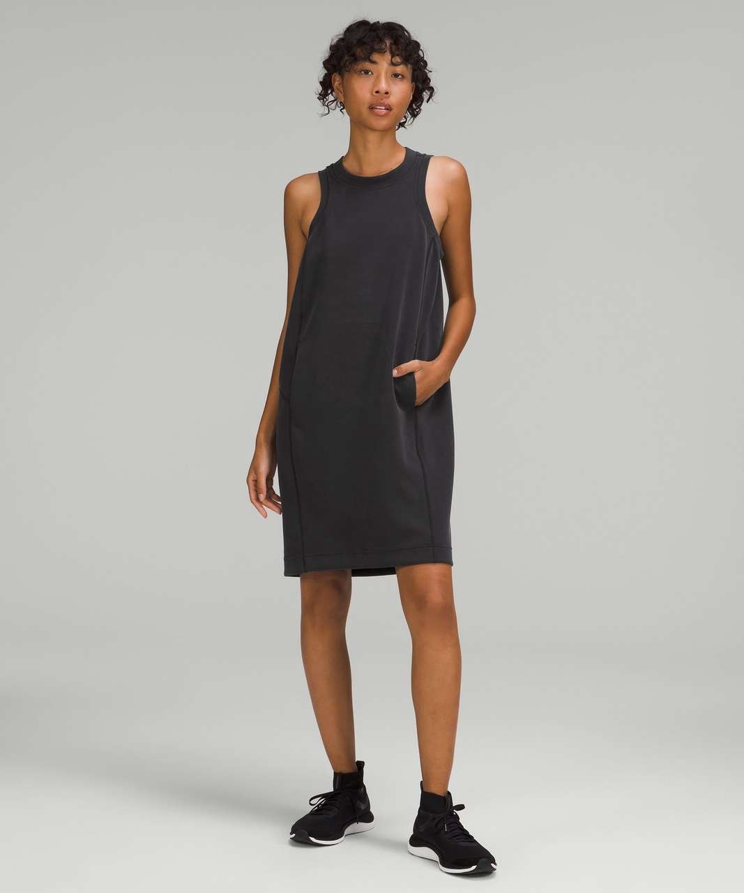 6 - Lululemon $128 Black Softstreme Back in Action Dress NEW 0721DK