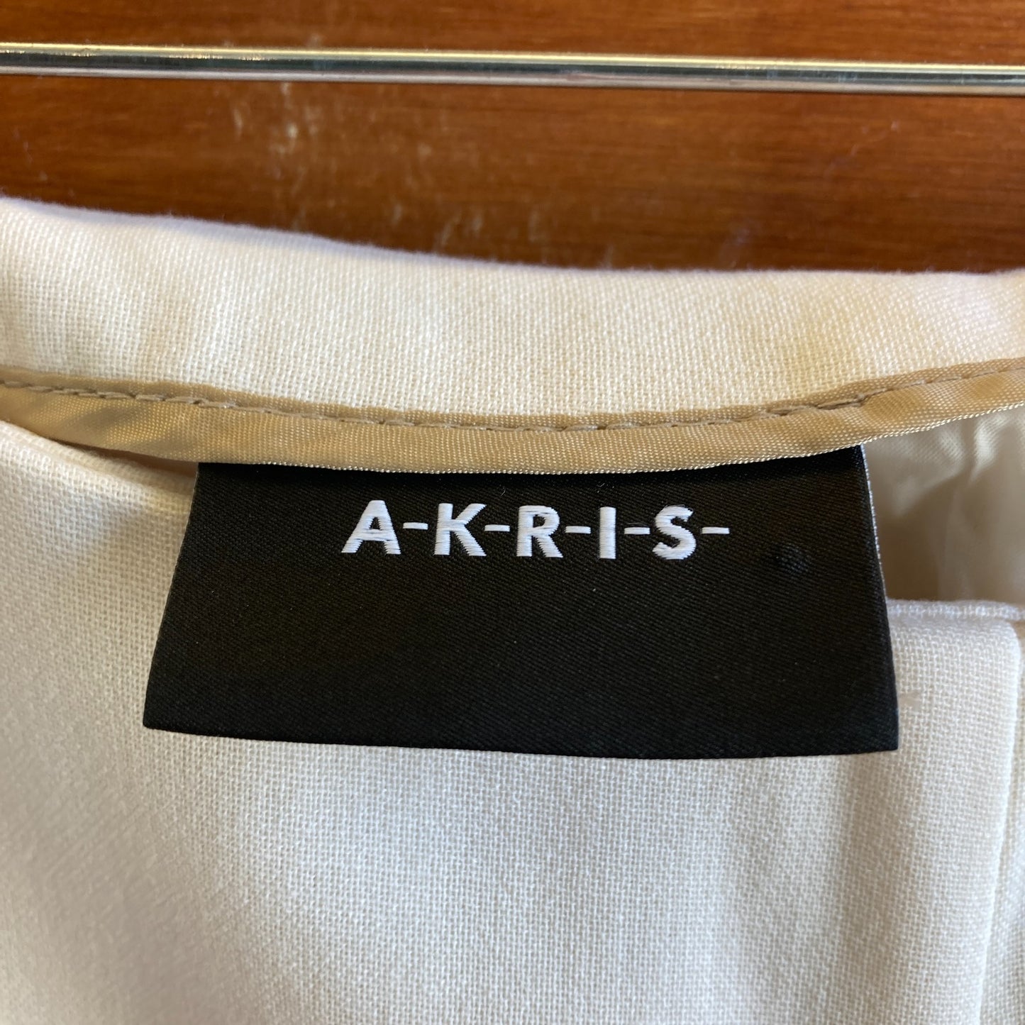 4 - Akris Punto Cream Wool Blend High Waisted Trouser Pants 0726MN