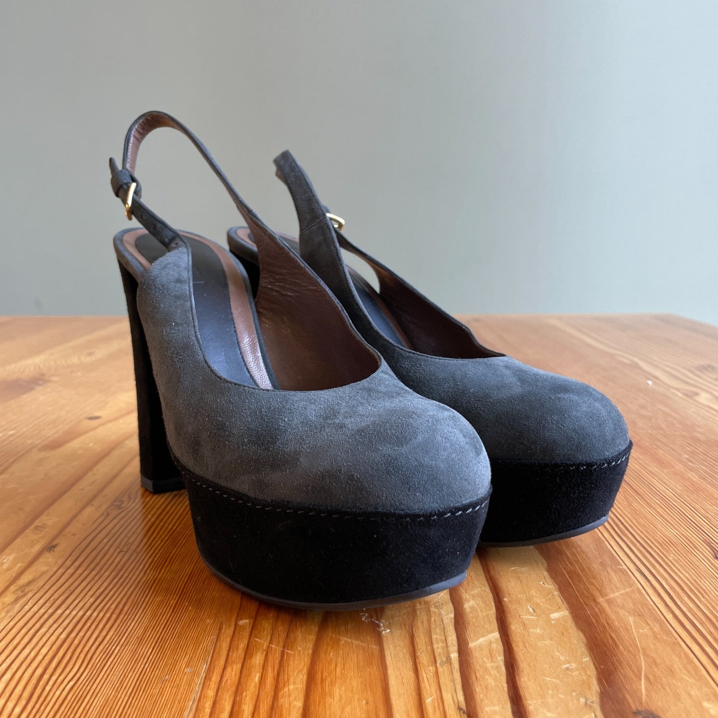 41 / 11 - Marni Dark Gray Suede Platform Slingback Heels NEW w/ Box 0726JB