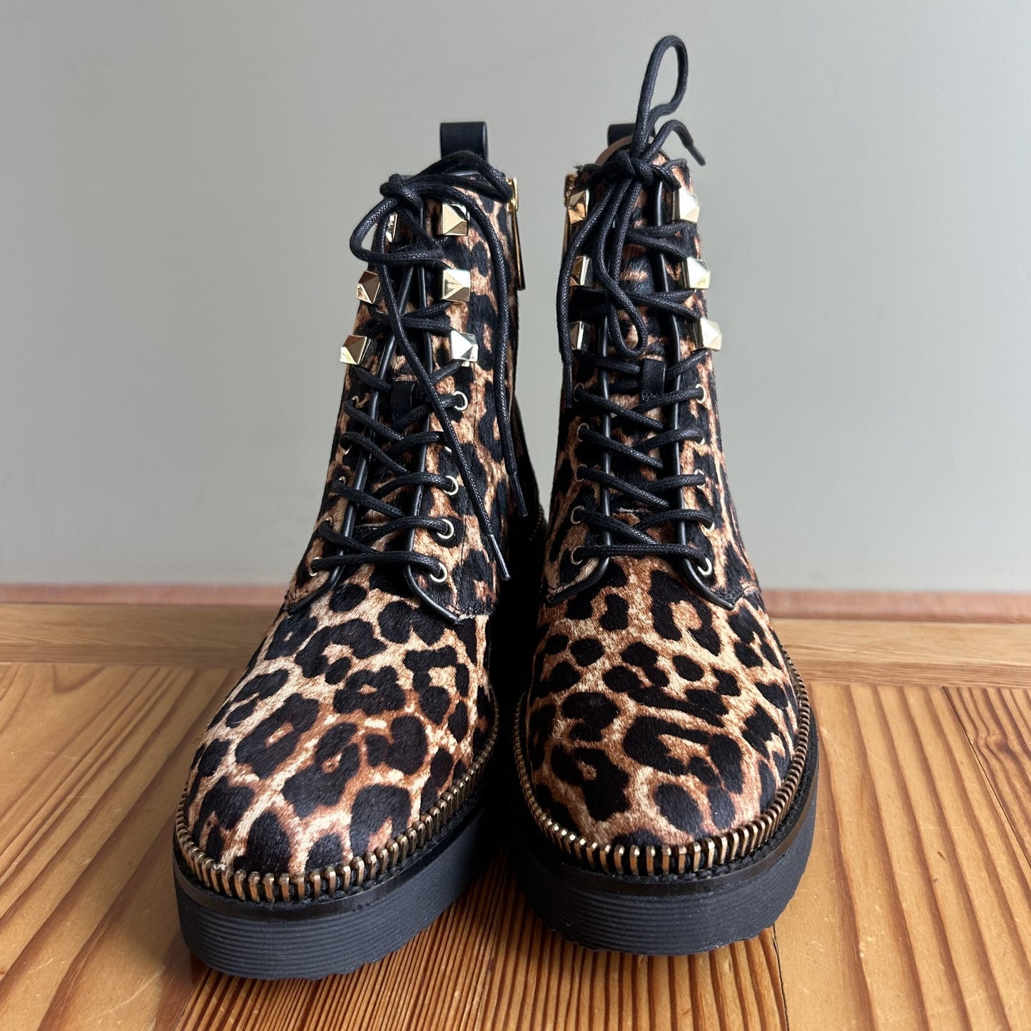 7 - Michael Kors $250 Leopard Printed Lace Up Haskell Boots NEW 0908SA
