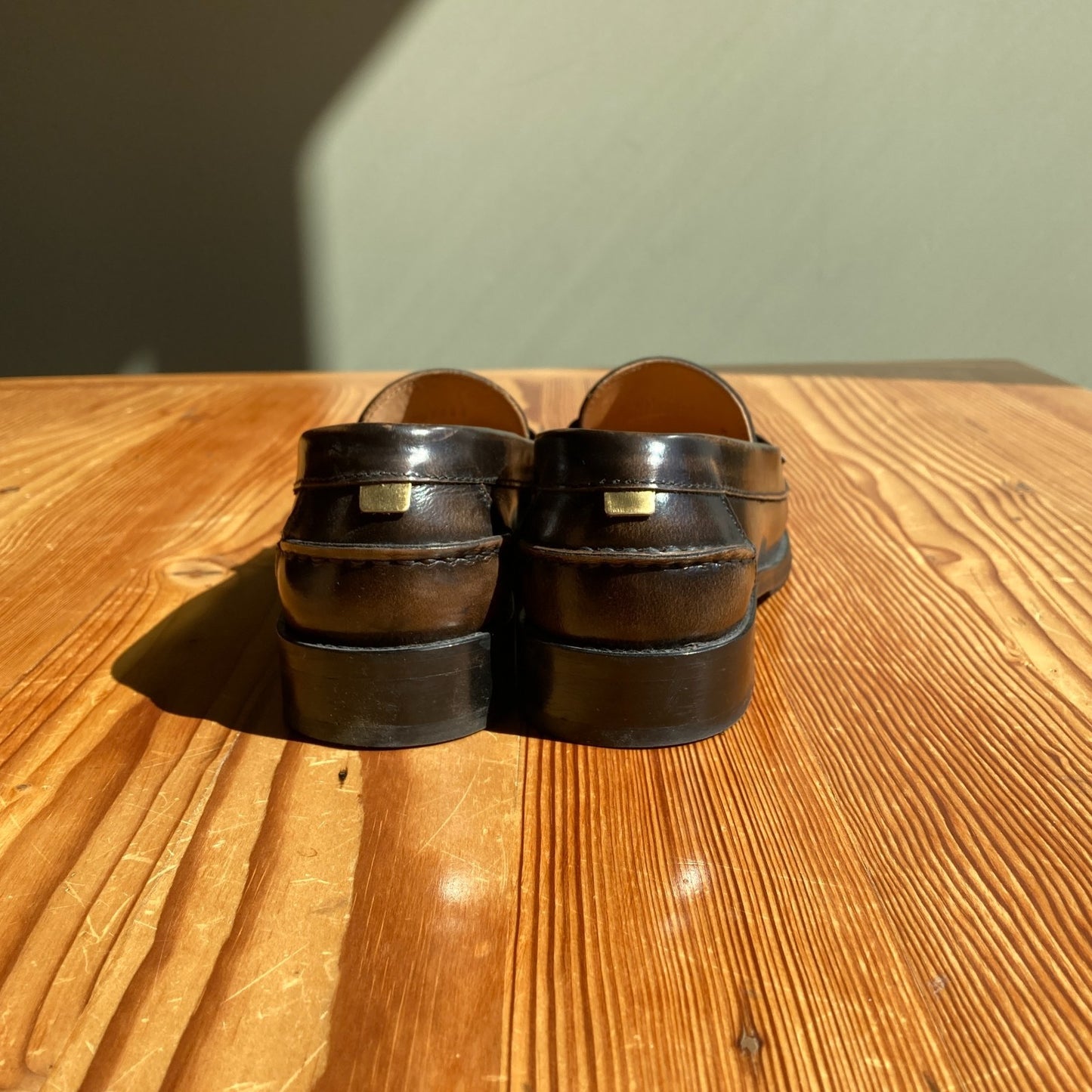 6.5 - Alohas $190 Nutmeg Brown Leather Terrane Loafers Shoes EUC w/ Box 0730EB