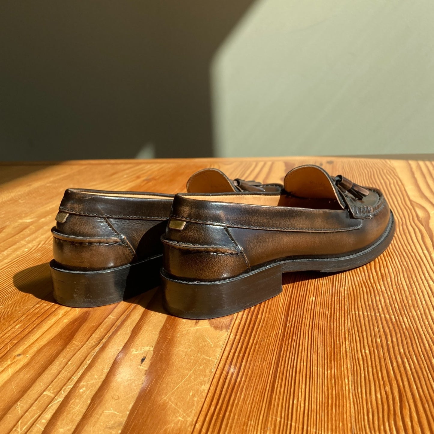 6.5 - Alohas $190 Nutmeg Brown Leather Terrane Loafers Shoes EUC w/ Box 0730EB