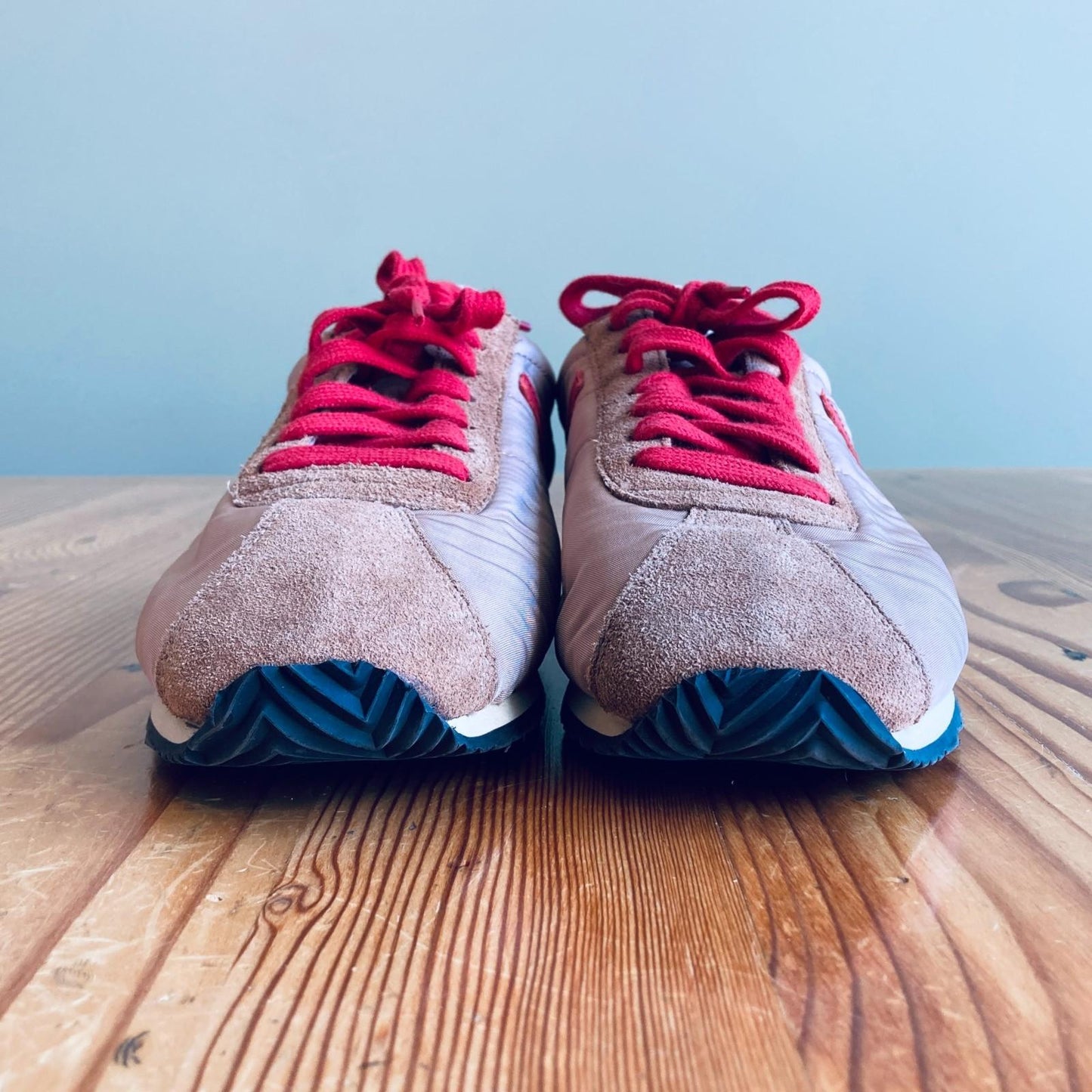 40 / 9 - Re/Done $395 Brown 70's Runner Throwback Sneakers Shoes 0720LP