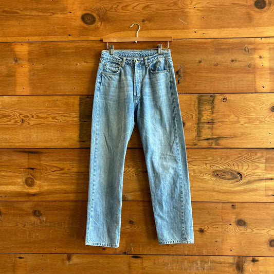 25 - Djerf Avenue Button Fly Light Wash Blue Denim Pants 0901SC