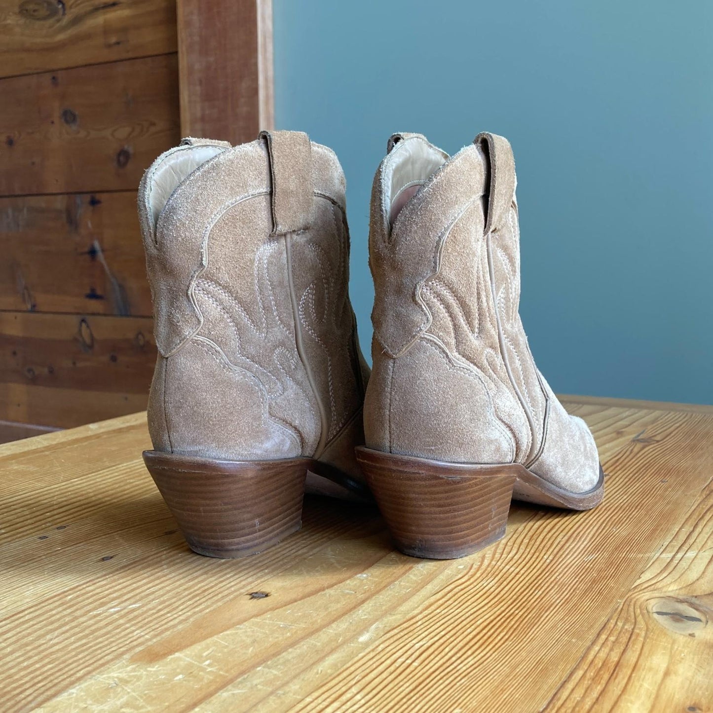 8.5 - Reformation Toasted Coconut Otto Mini Western Ankle Boots 0905AK