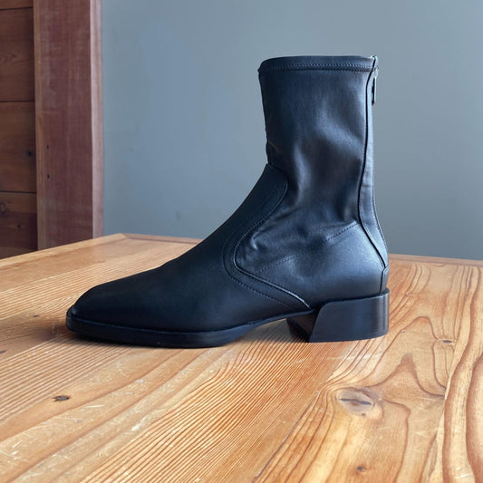 39 / 8.5-9 US - Labucq $590 Stretch Leather Caro Sock Boots NEW 0124KG