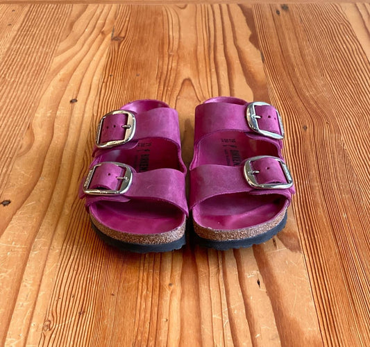 39 / 9 - Birkenstock Fuchsia Oiled Leather Arizona Big Buckle Sandals 0721DK