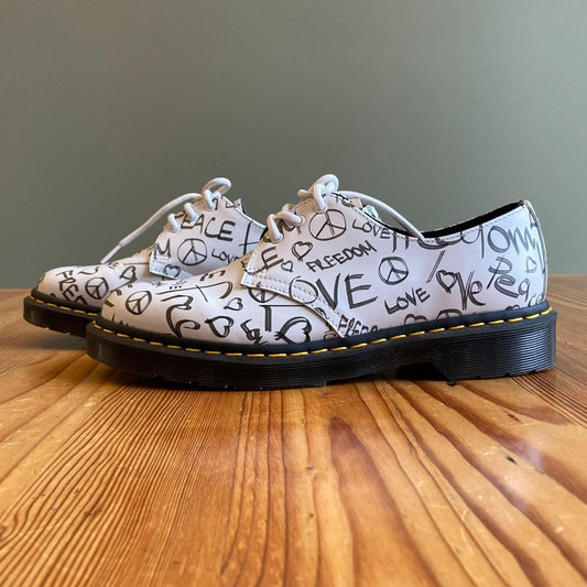 9 - Dr. Martens White Leather Peace Love Script 1461 Lace Up Shoes NEW 1019HV