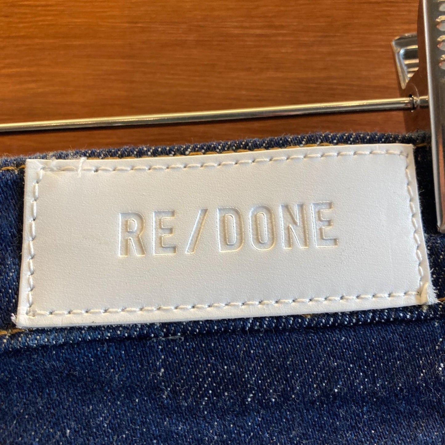 28 - Re/Done Dark Wash Denim Painter Stove Pipe Womens Jeans 0419NR