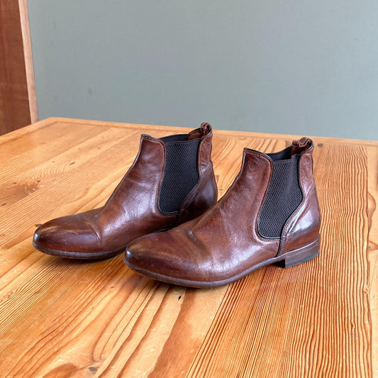 37 / 6.5 - Lemargo Dark Brown Leather Chelsea Low Pull On Ankle Boots 0818SL