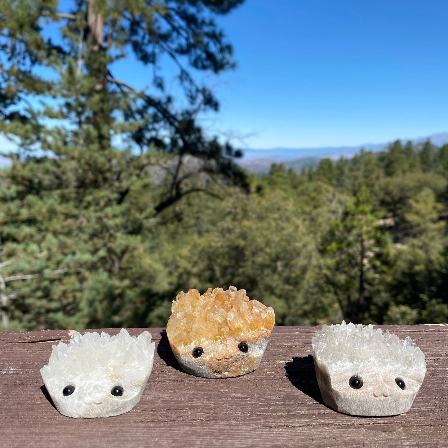 Wax Apothecary - Sparkle Geode Buddies & Crystal Cluster Rock Friends ๐โจ: Large