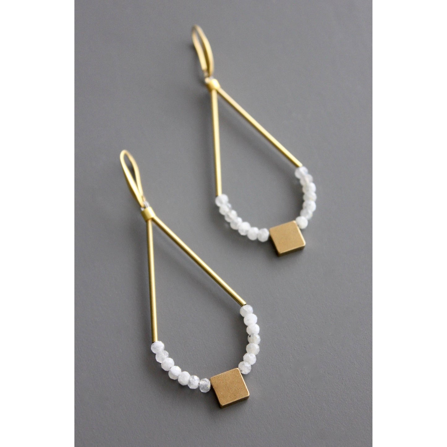 David Aubrey Jewelry - BKNE40 Geometric labradorite and brass earrings