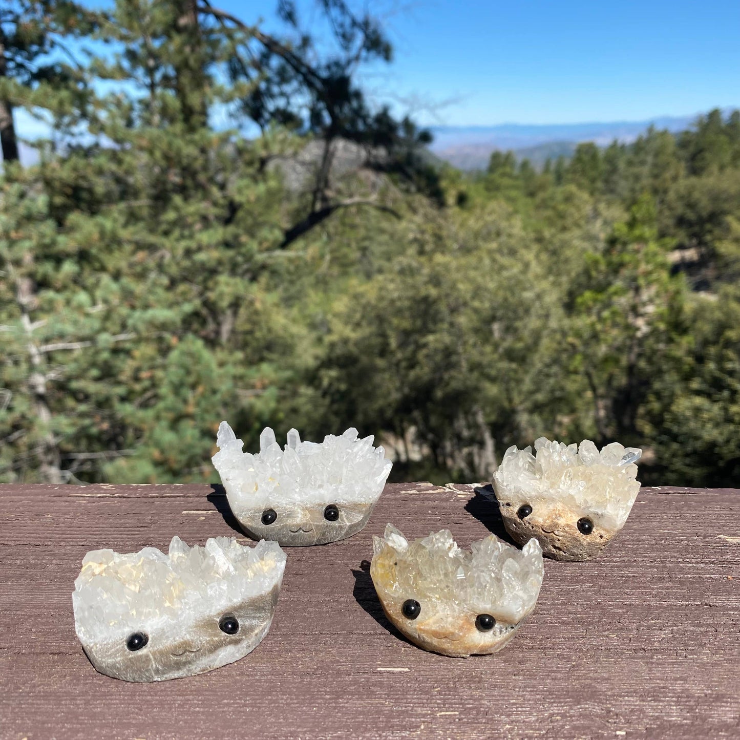Wax Apothecary - Sparkle Geode Buddies & Crystal Cluster Rock Friends ๐โจ: Large