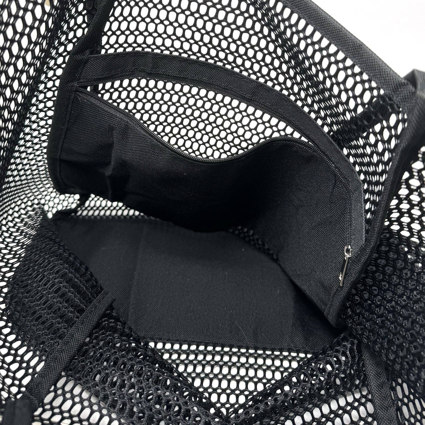 Italian Summer Mesh Tote – Spacious & Lightweight Beach Bag: Black