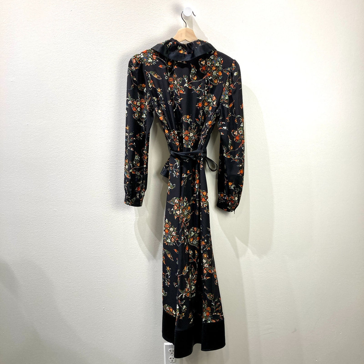 Tory Burch $798 Black Sacred Floral Ruffle Wrap Midi Dress - Sz 2 - NEW - 1017SC