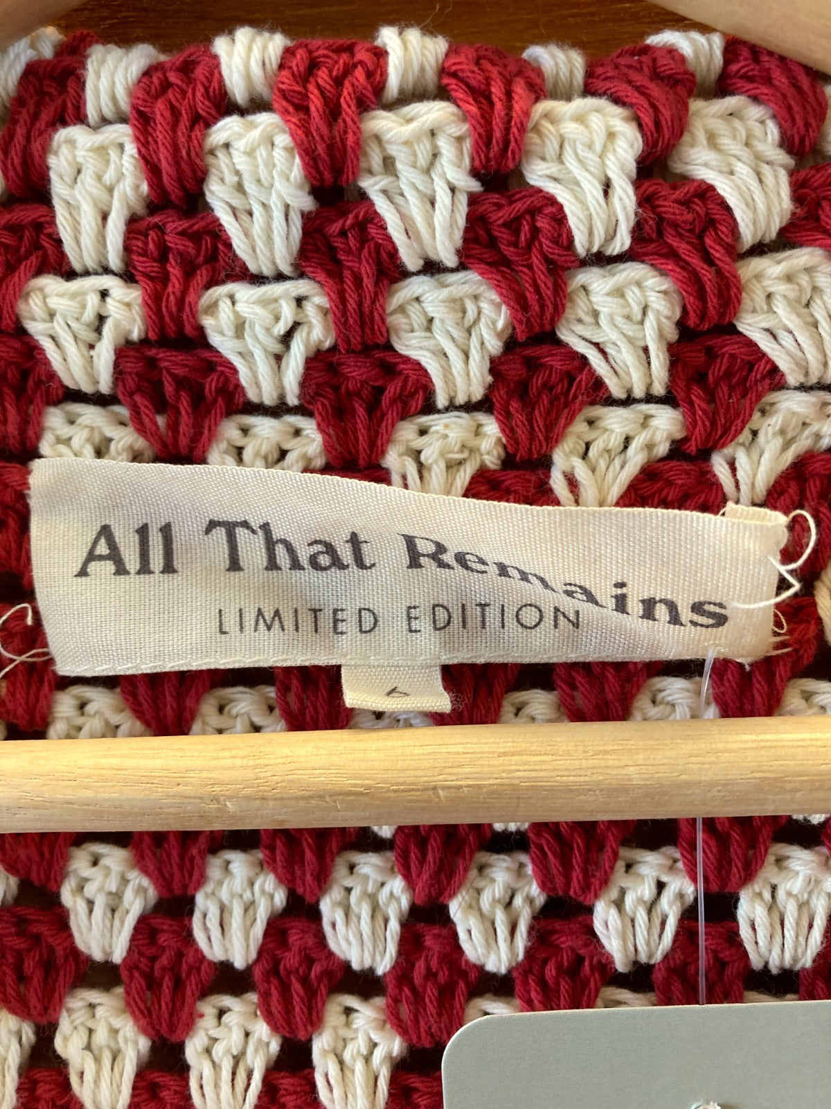All That Remains Red White Knit Button Up Cardigan Sweater - Size 6 - 0312IG