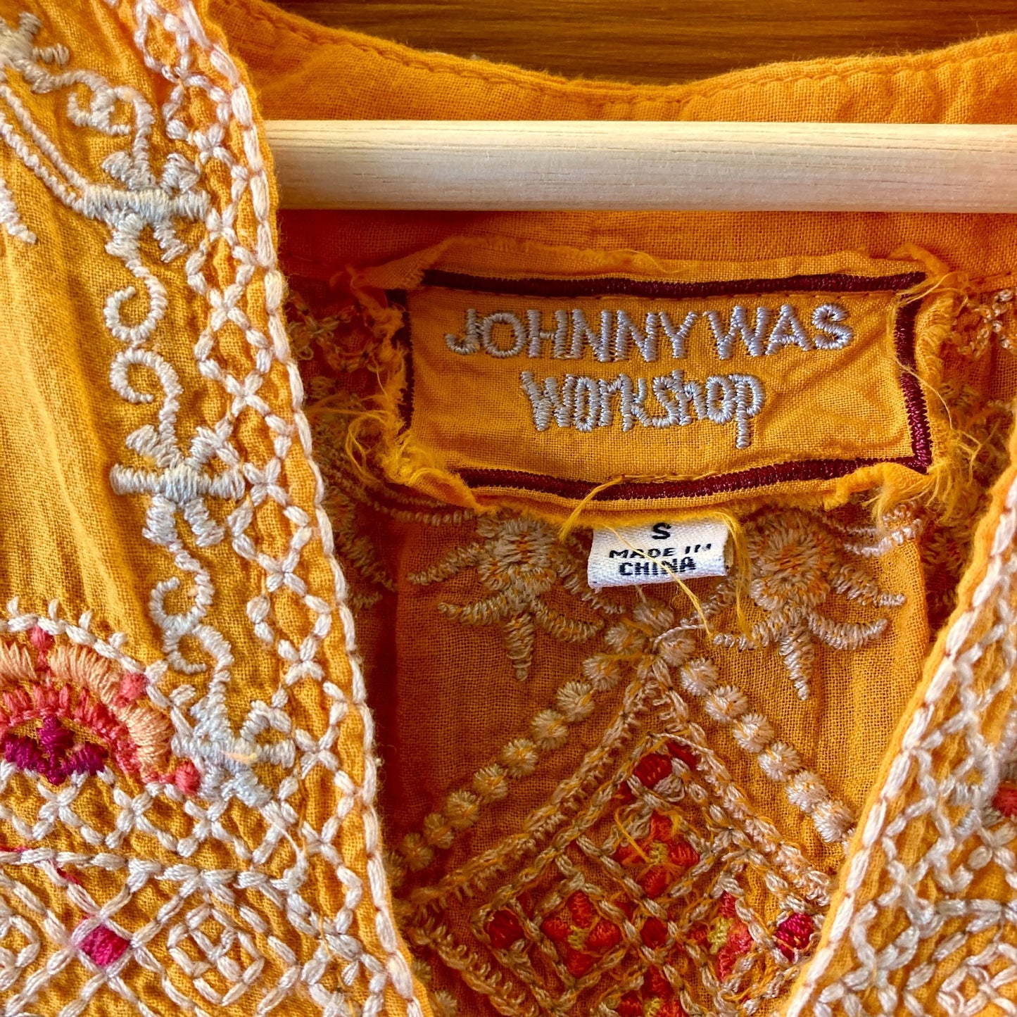 Johnny Was Golden Yellow Embroidered 3/4 Sleeve Blouse Top - Size S - 0621AS