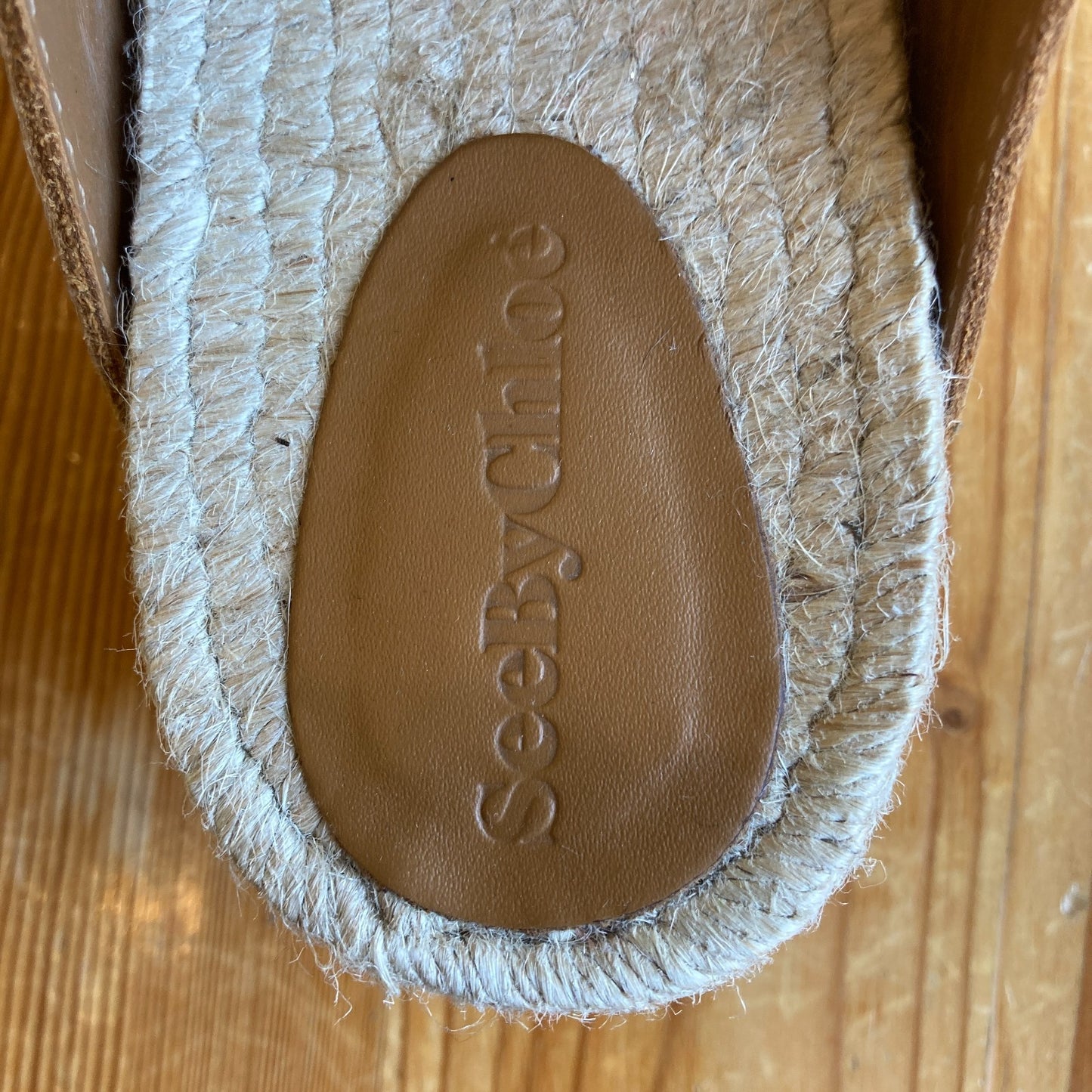See by Chloe Cognac Brown Leather Studded Viviane Clogs - Size 40 / 9.5 - 0131AG