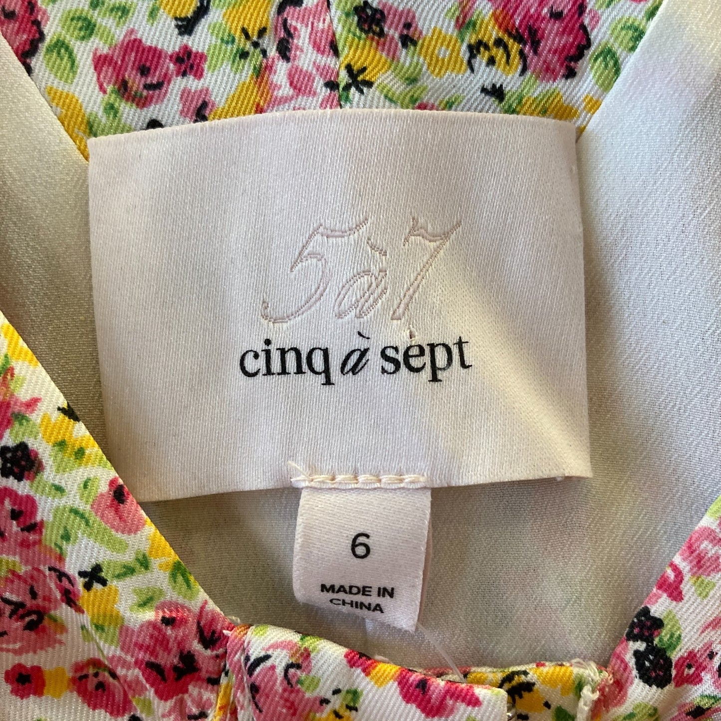 6 - Cinq a Sept Pink Floral Print Button Front Flutter Sleeve Dress 1203TR