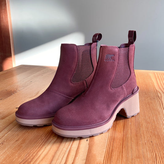 8.5 - Sorel NEW Spice Red Hi-Line Heel Chelsea Boots NEW w/ Box 0121CE