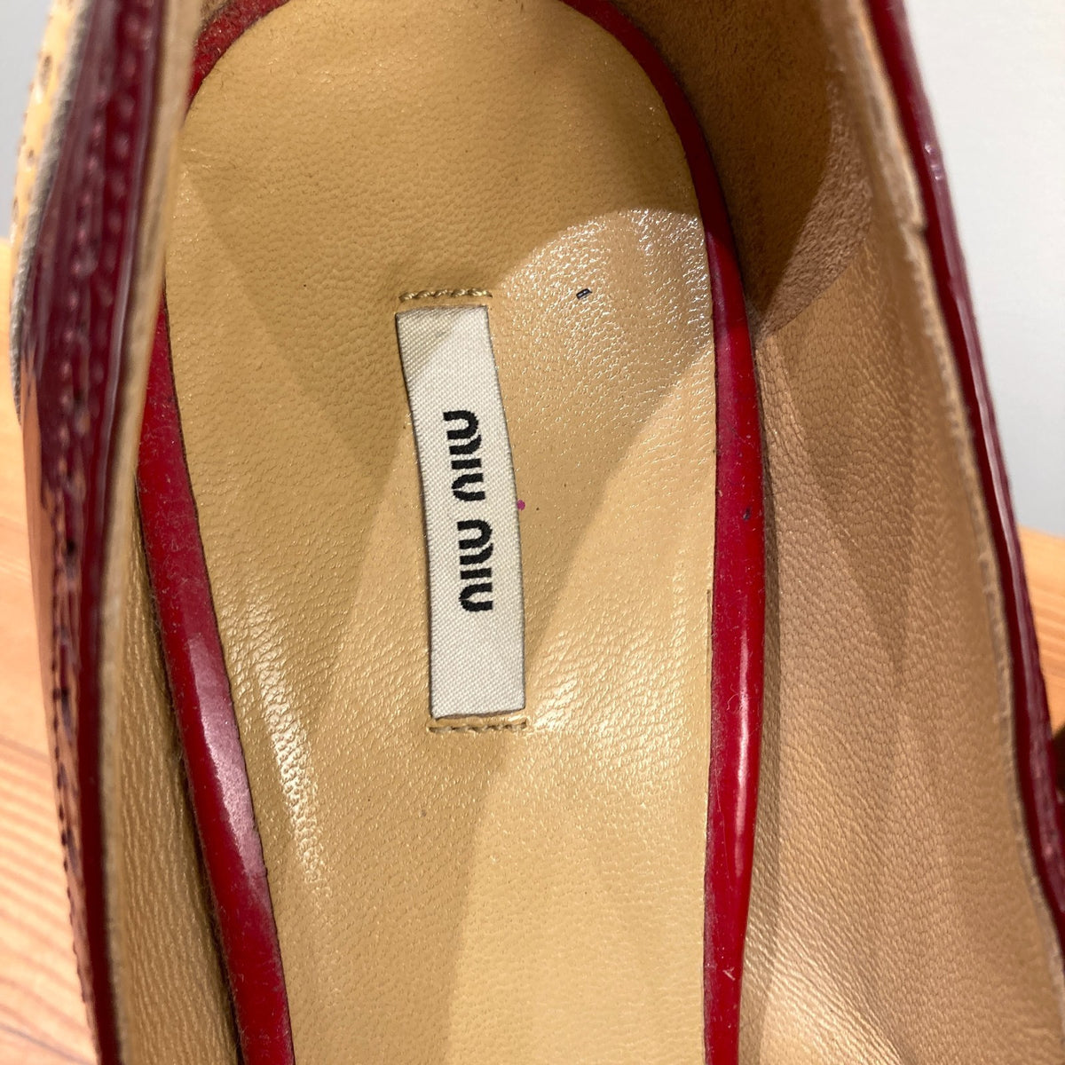 Miu Miu Patent Leather Brogue Colorblock Block Heels - Size 39.5 / 9.5 - 0103JM