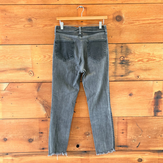 28 - Rag & Bone Two Tone Gray Wash Denim Front Seam Fray Hem Jeans 0504AK