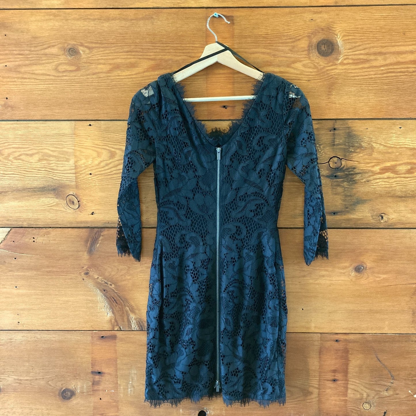 Diane von Furstenberg Black Lace Zarita Scoop Sheath Dress - Size 0 - 0715IM