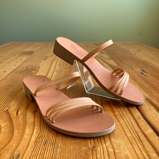 Ancient Greek Tan Leather Strappy Low Heel Sandals - Sz 38 / 8 - w/ Box - 0121PK