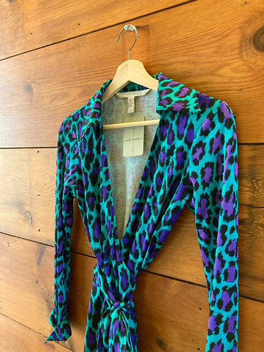 Diane Von Furstenberg Teal Animal Print Silk Jeanne Wrap Dress - Size 2 - 0314GM