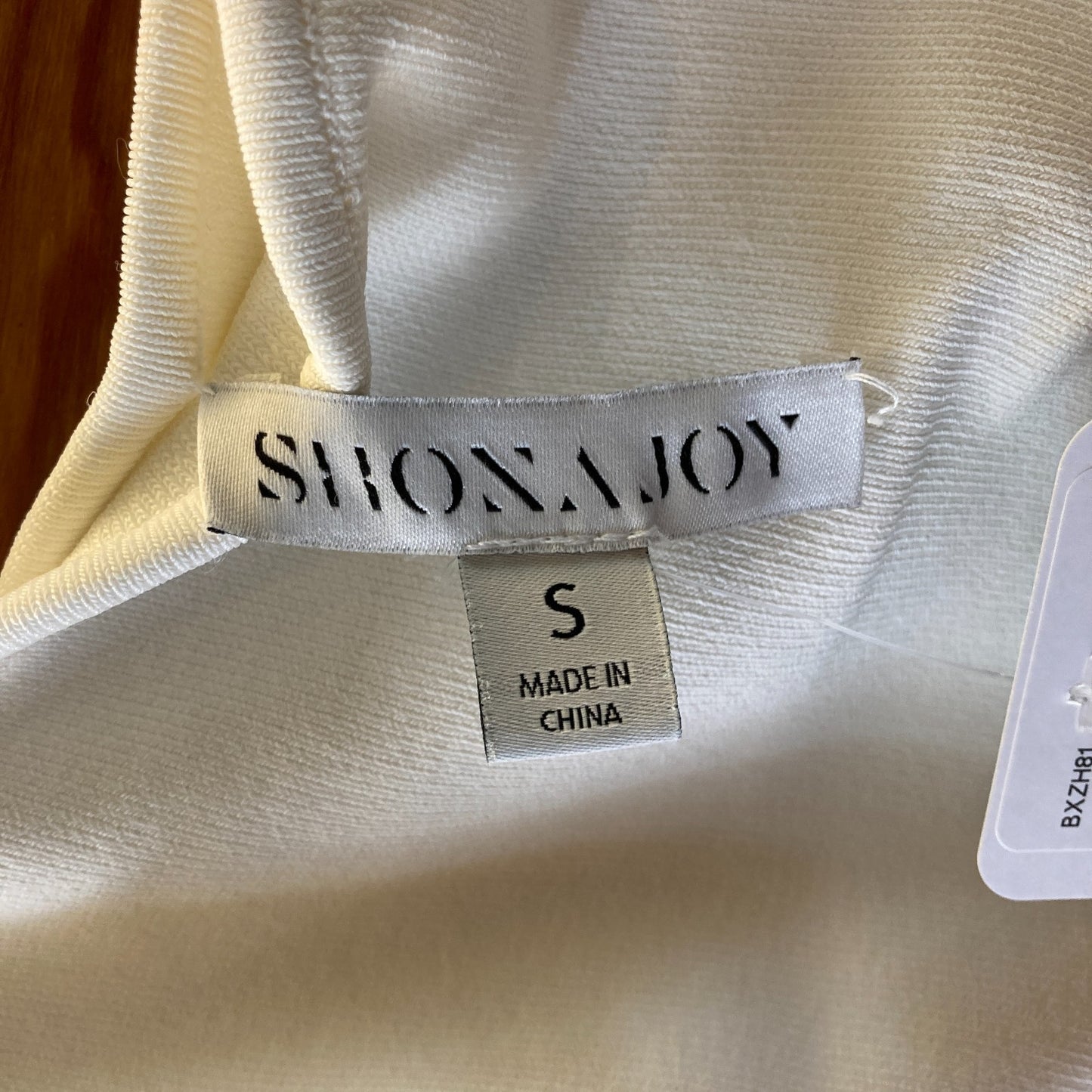 Shona Joy White Square Neckline Cropped Knit Tank Top - Size S - NEW - 1122KP