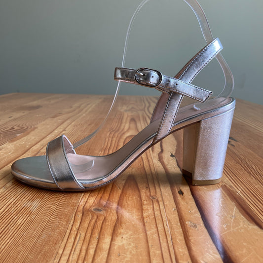 Stuart Weitzman Silver Leather Strappy Heels Sandals Shoes - Size 9 - 0617MV