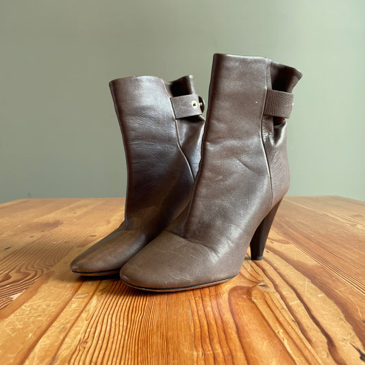 38 / 7.5 - Isabel Marant Khaki Green Smooth Leather Heeled Ankle Boots 1204KS