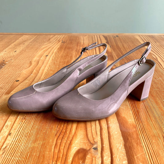Abeo Tan Patent Leather Tempo Slingback Heels Shoes - Sz 8 - NEW w/ Box - 4427SC