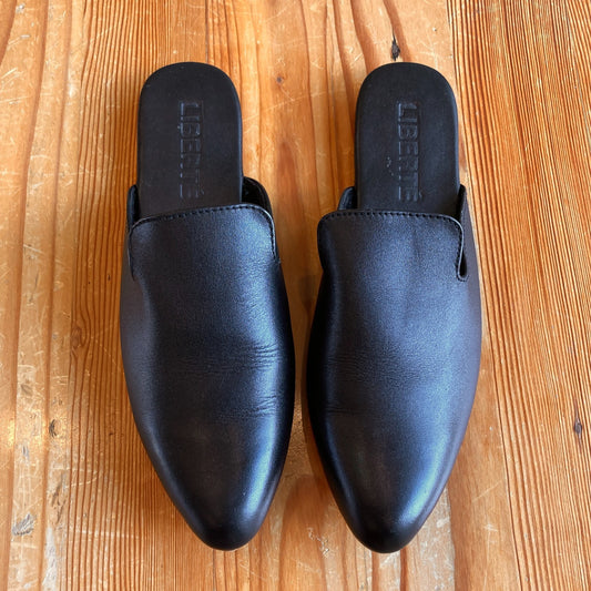 Liberte Black Leather The Modern Slides Womens Shoes - Size 9 - 1114LH