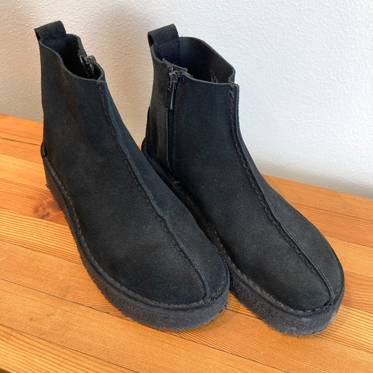 Clarks Black Suede Side Zip Trek Wedge Ankle Boots - Size 8 - 0320HJ