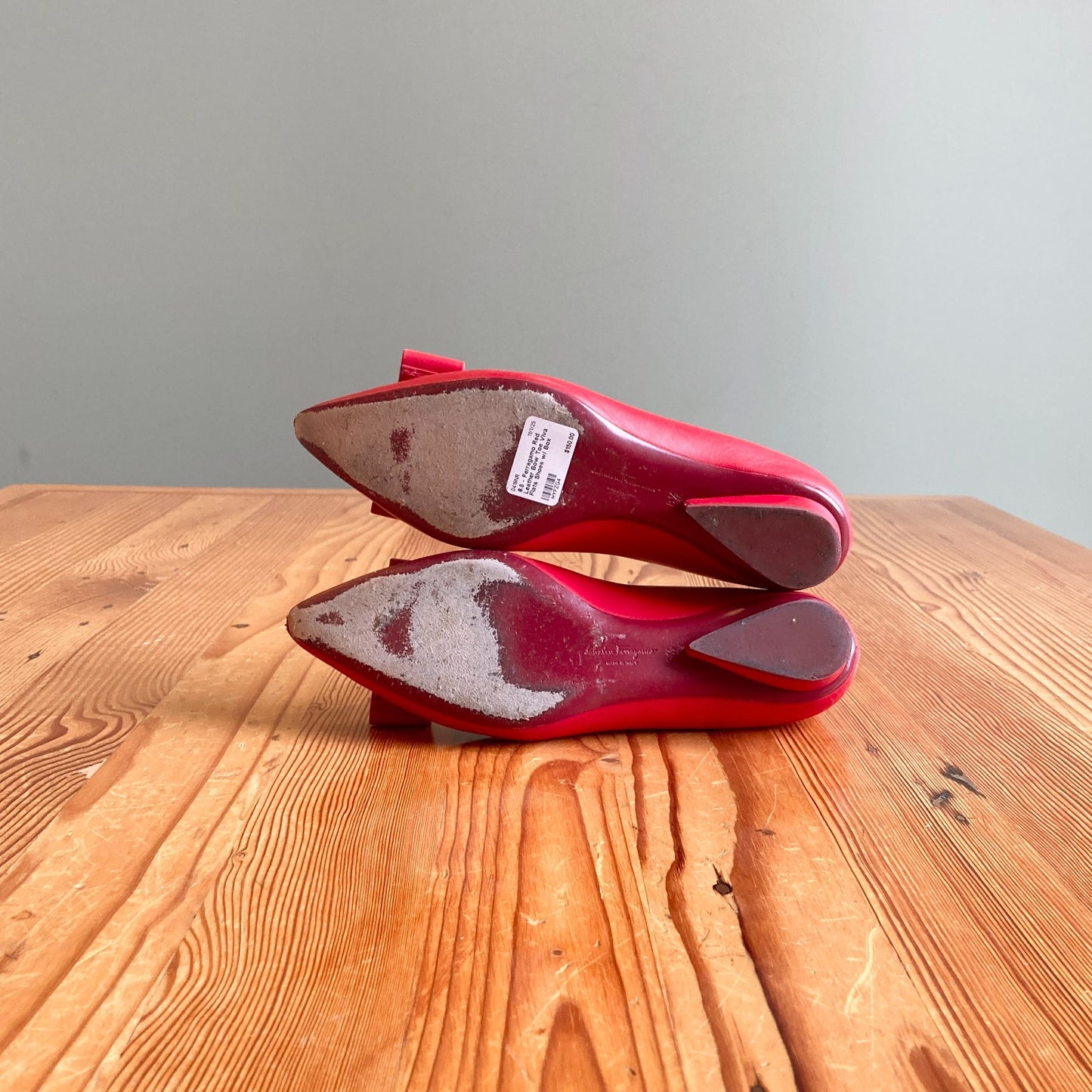 8.5 - Ferragamo Red Leather Bow Toe Viva Flats Shoes w/ Box *skuffed toe 0419NR