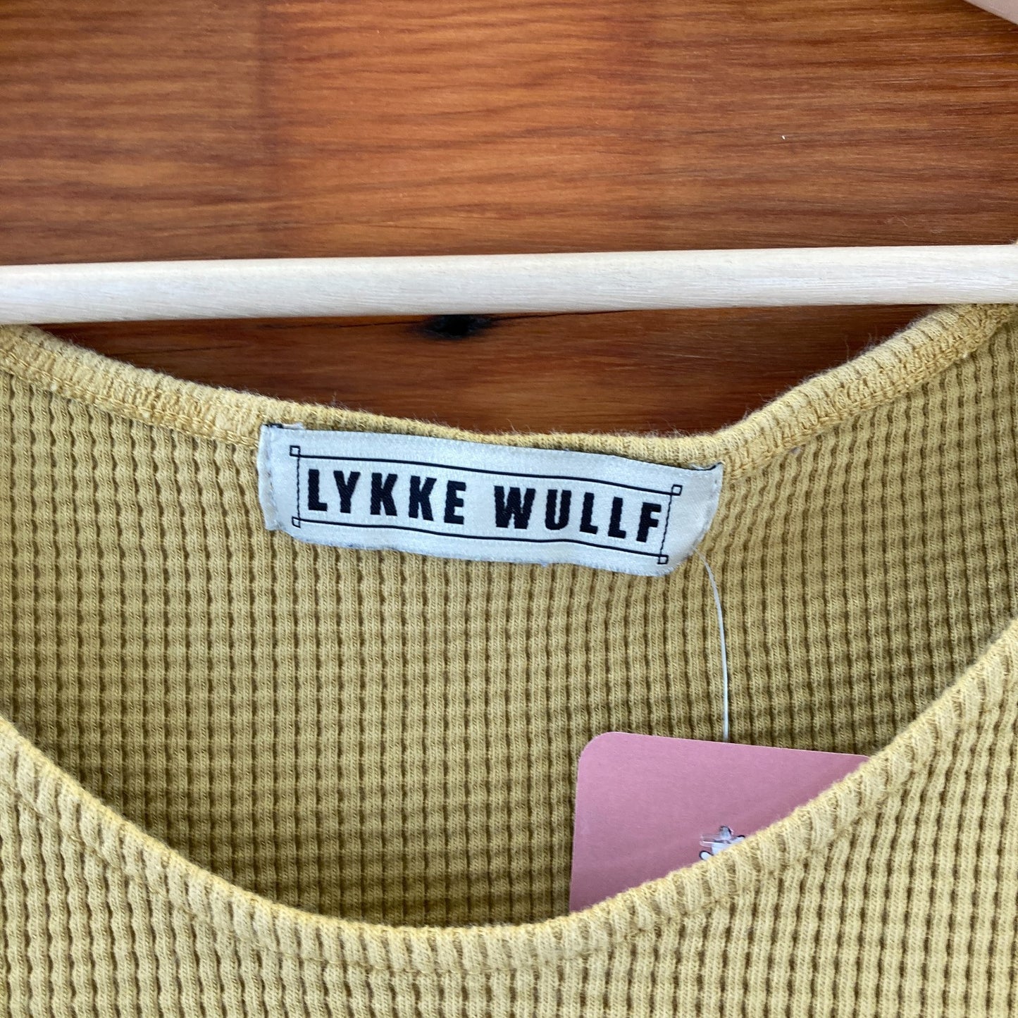 S - Lykke Wullf Yellow Scoop Neck Long Sleeve Swan Thermal Shirt 0312IG