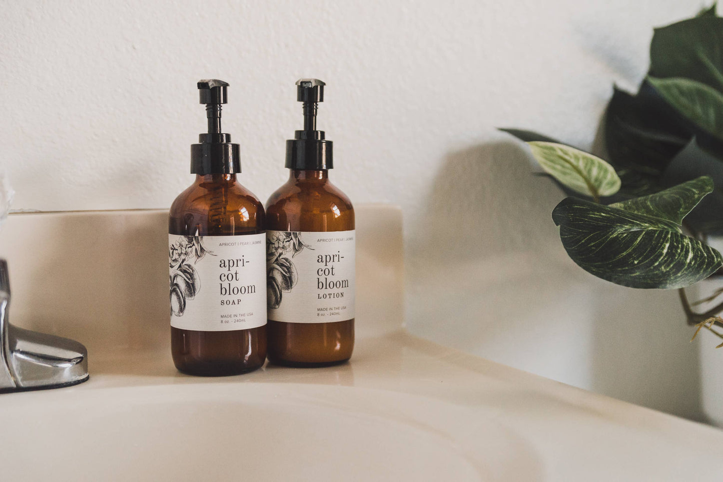 Lotion - Apricot Bloom - 8 oz