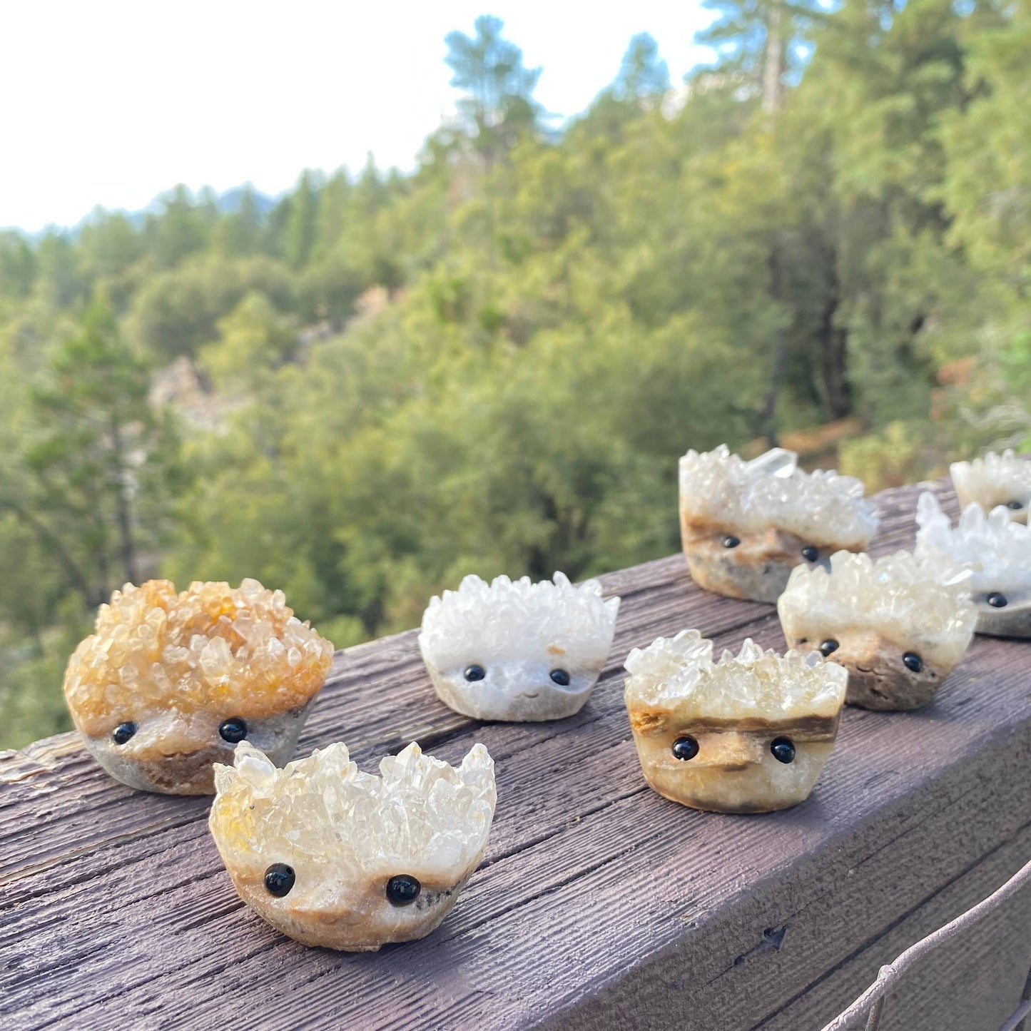 Wax Apothecary - Sparkle Geode Buddies & Crystal Cluster Rock Friends ๐โจ: Large